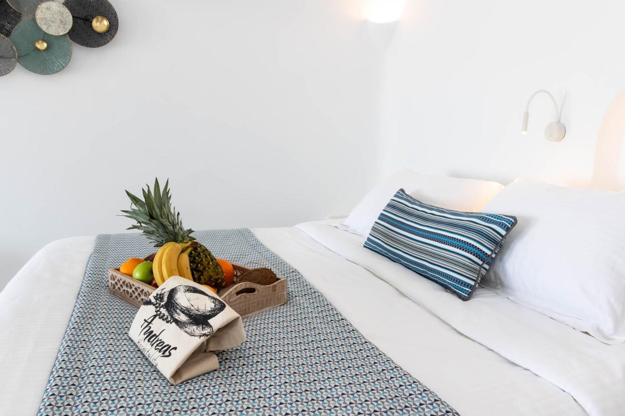 شقة Andreas Hospitality ثيرا المظهر الخارجي الصورة
